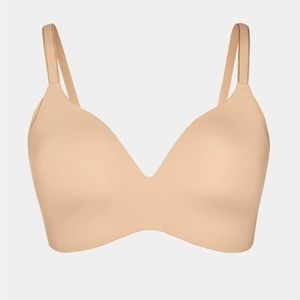 Knix Wingwoman Contour Wireless Bra - Dune 6+